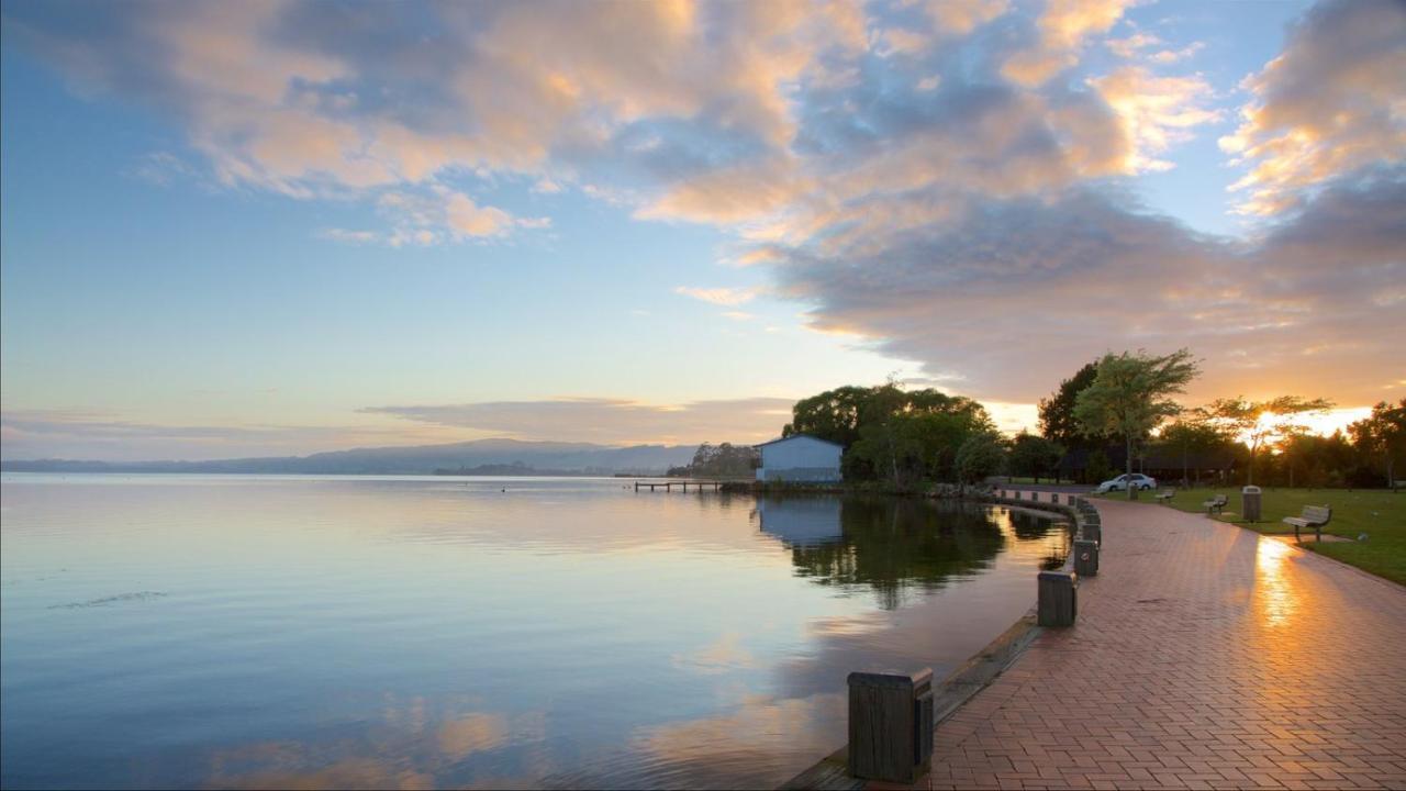 Holiday Rotorua Exterior photo
